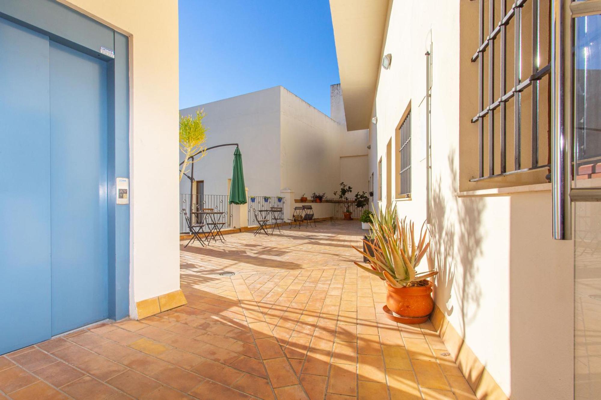 Apartamento Centro Con Piscina Y Parking El Puerto de Santa Maria Ngoại thất bức ảnh